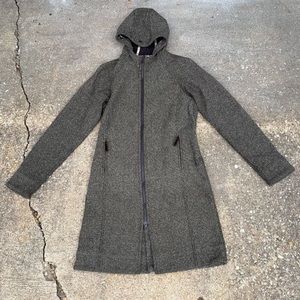 Lululemon Apres Jacket size 6
